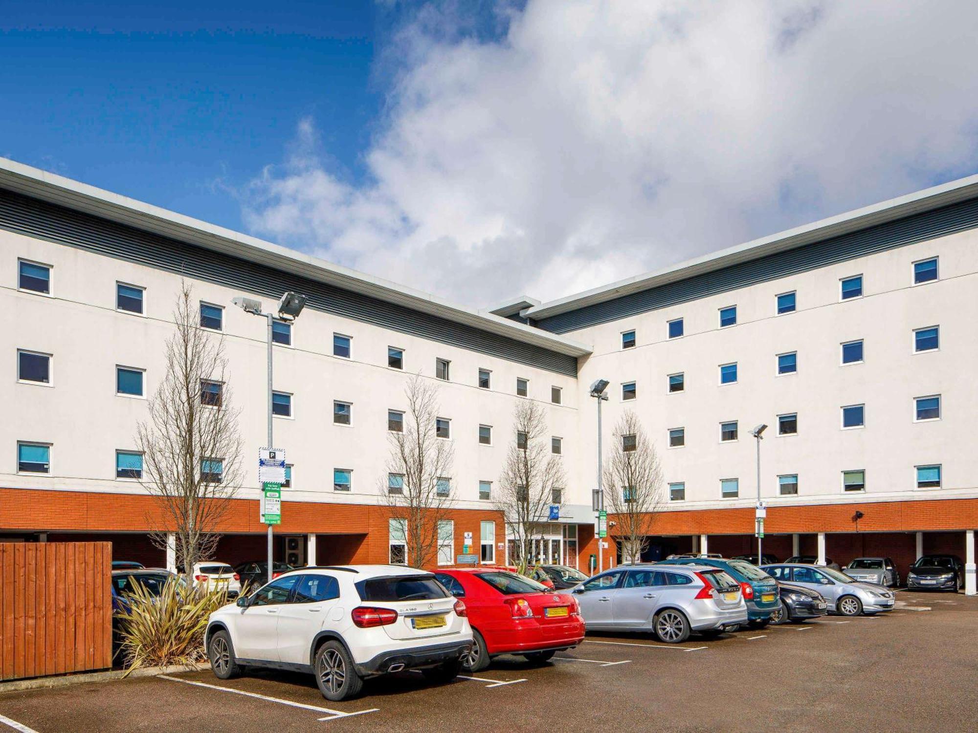 Ibis Budget Centre 2*